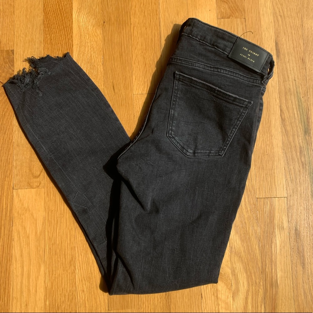 NWT Zara distressed black skinny jeans